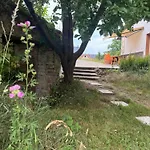 Gluecklich Am Bach *