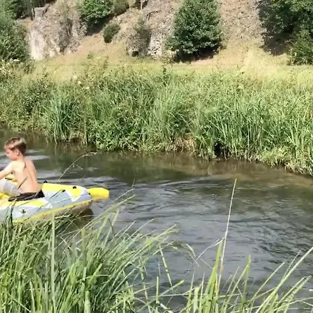 Gluecklich Am Bach Semesterbostad