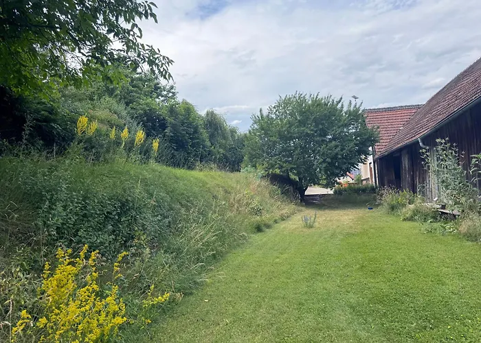 Gluecklich Am Bach * Hollfeld